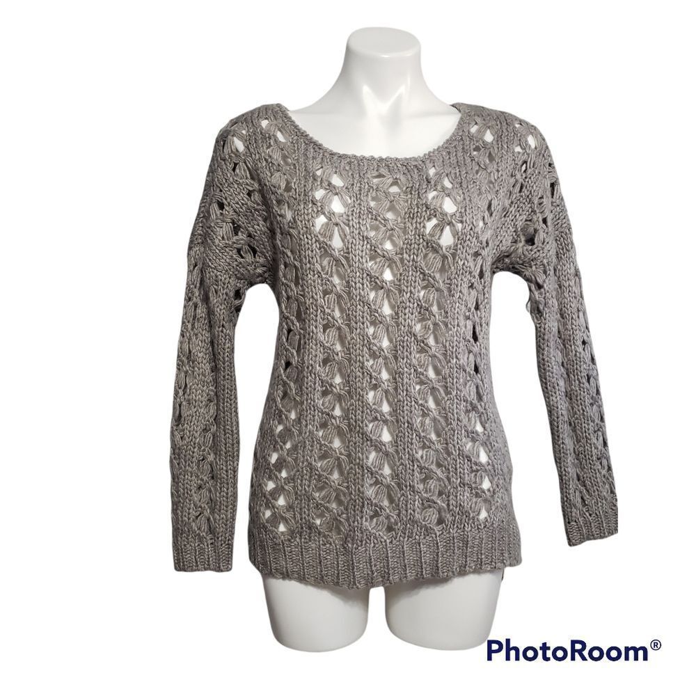 3 Sisters gray loose knit sweater
